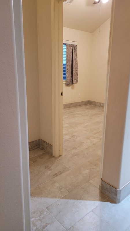 Building Photo - 12930 Echo Landing Dr