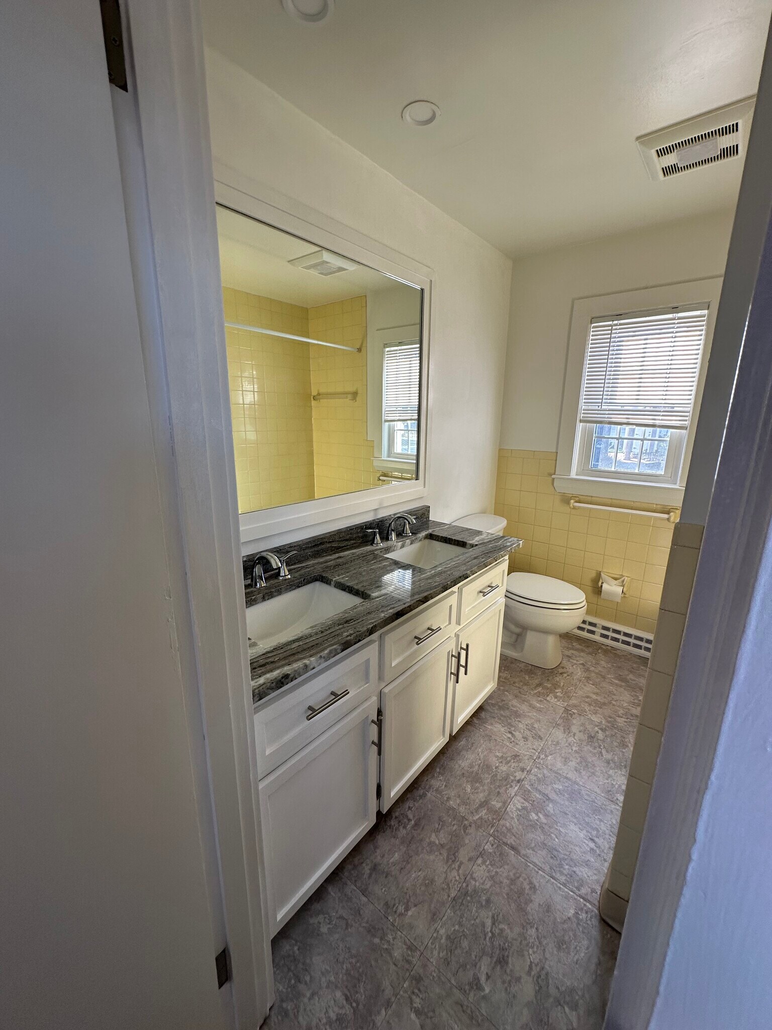 Building Photo - 227 Depot St