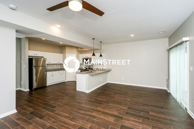 Building Photo - 3 Bedroom Pet-Friendly Home in Jeffersonvi...