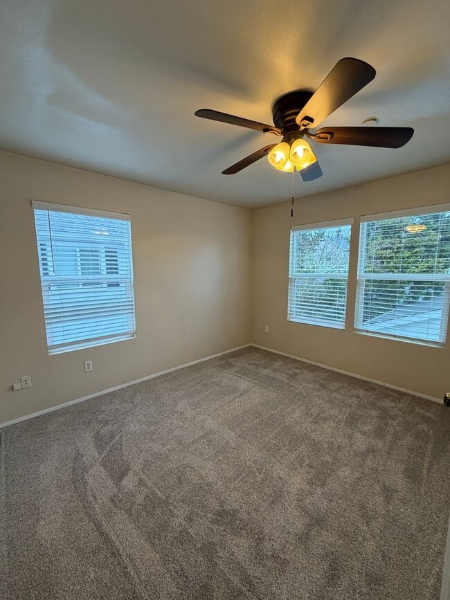 Building Photo - 2764 Arnold St