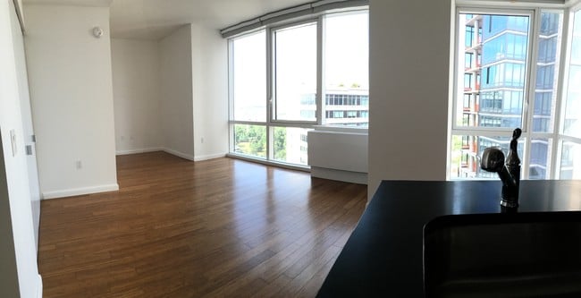 Interior Photo - 66 Rockwell Place