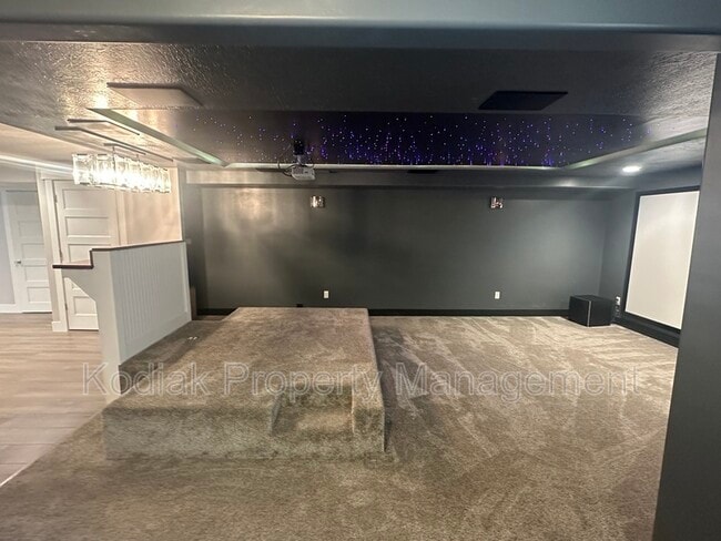 Building Photo - 7555 S 1740 E