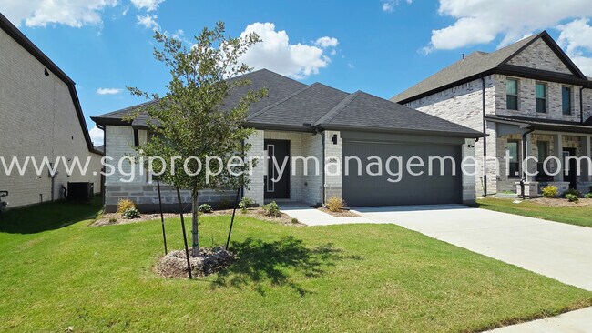 Building Photo - 3604 High Valley Dr