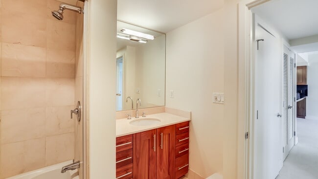 Building Photo - 650 Bellevue Way NE