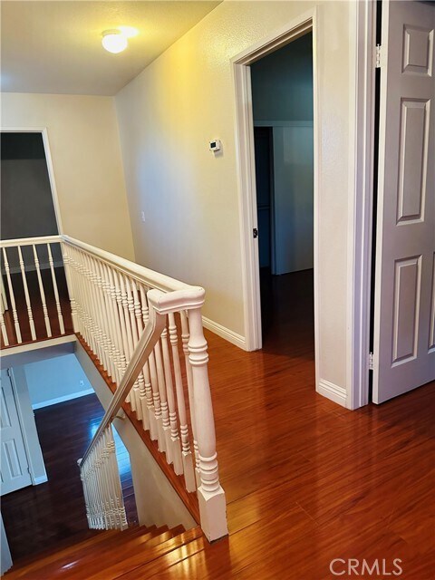 Building Photo - 555 W Lemon Ave