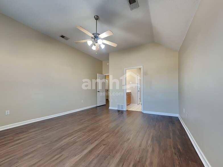 Building Photo - 7428 Acree Ln