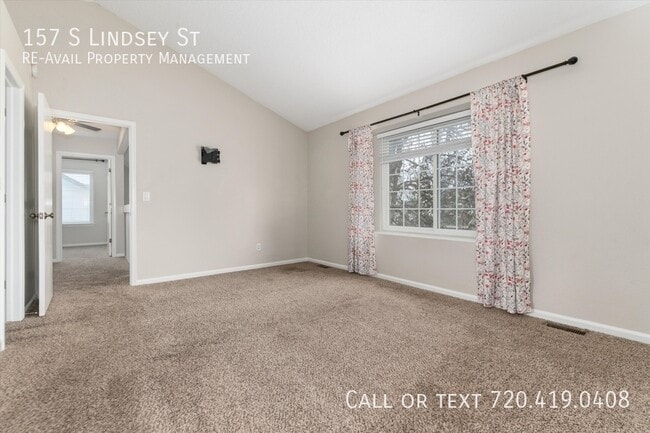 Building Photo - 157 S Lindsey St