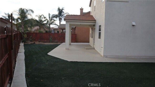 Building Photo - 3722 Almansa Way