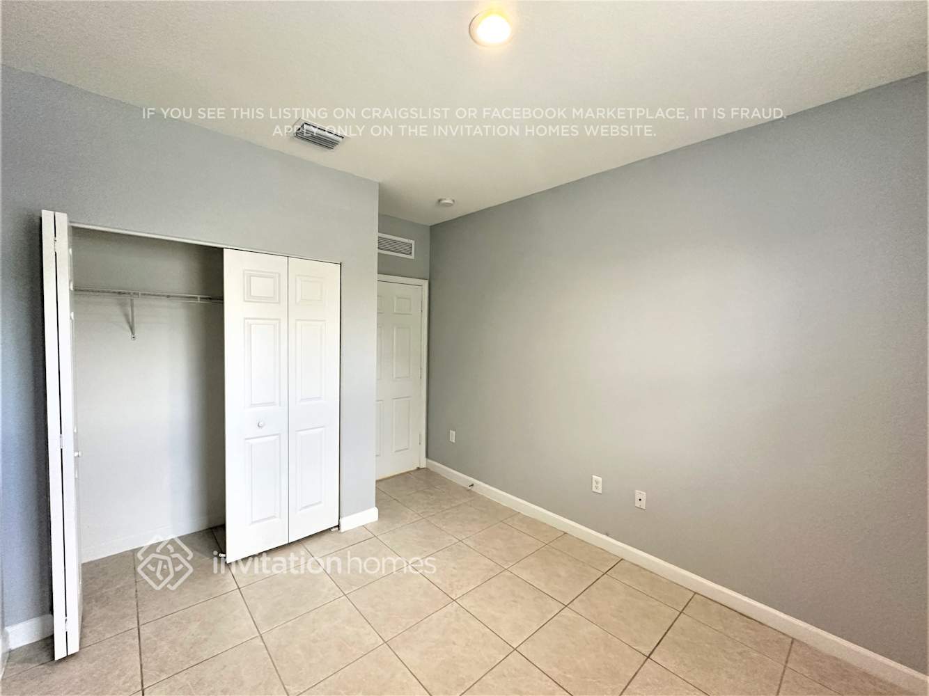 Building Photo - 3445 W 110th St