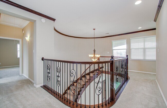 Building Photo - 5711 Avon Landing Ln