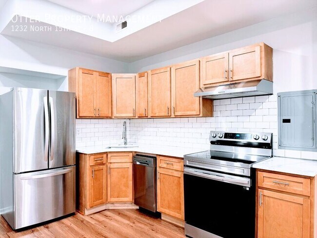 Building Photo - 1232 N 15th St