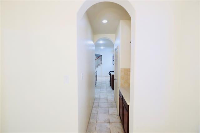 Building Photo - 1821 Forsythe Dr