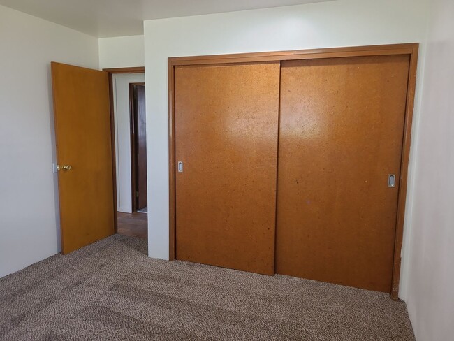 Building Photo - 8912 Travis Dr