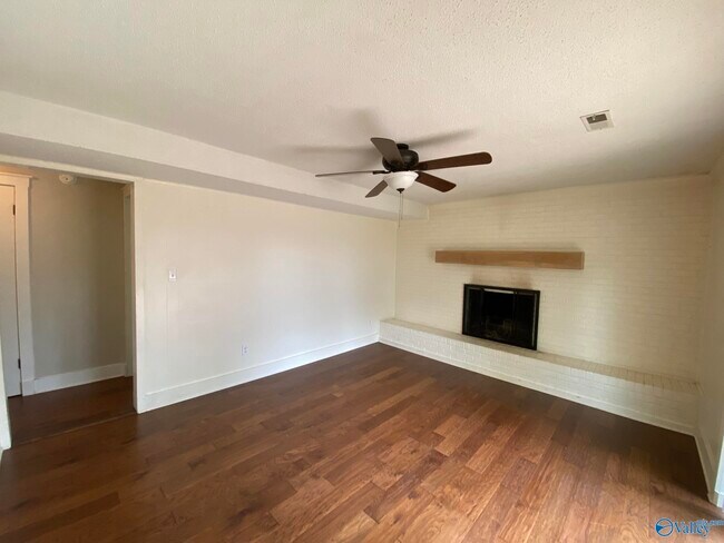 Building Photo - 12122 Chicamauga Trail SE