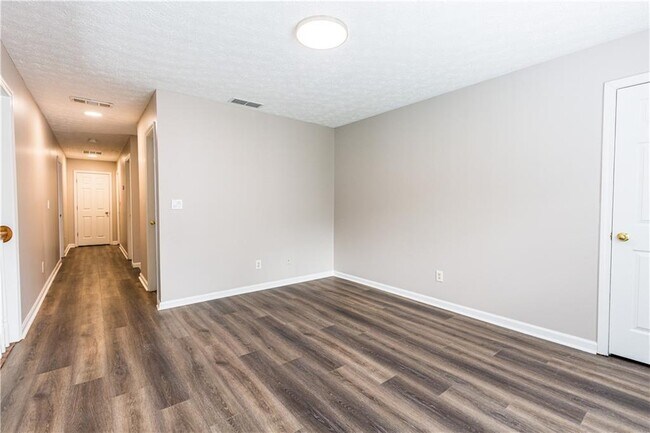 Building Photo - 3192 Dunlin Way