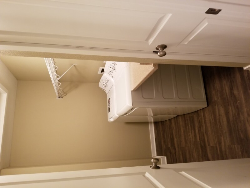 Building Photo - 9061 Burkwood Dr