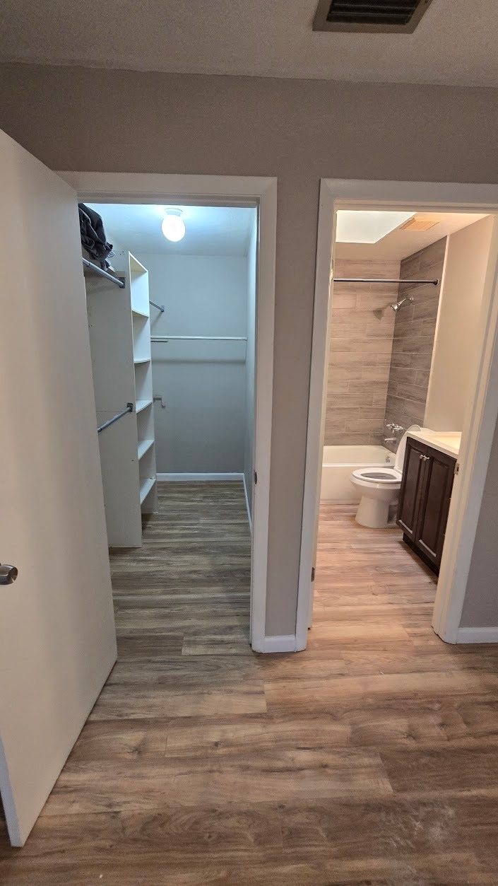 Walkin Closet and Bathroom off of the main bedroom - 4226 SW 69th Ter