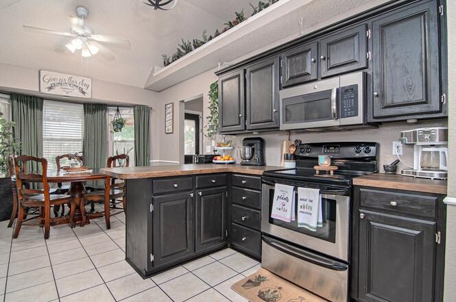 Building Photo - 4507 St Andrews Dr