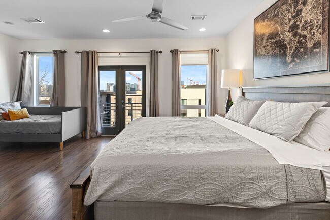 Building Photo - 1109 Archer St