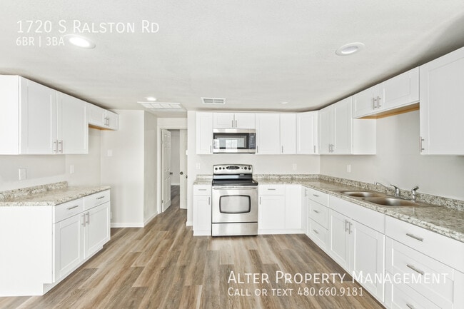 Building Photo - 1720 S Ralston Rd