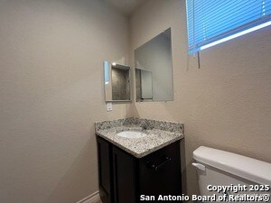 Building Photo - 6878 Lakeview Dr.