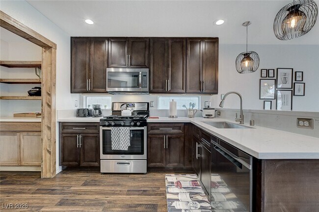 Building Photo - 8208 Ogee Dr