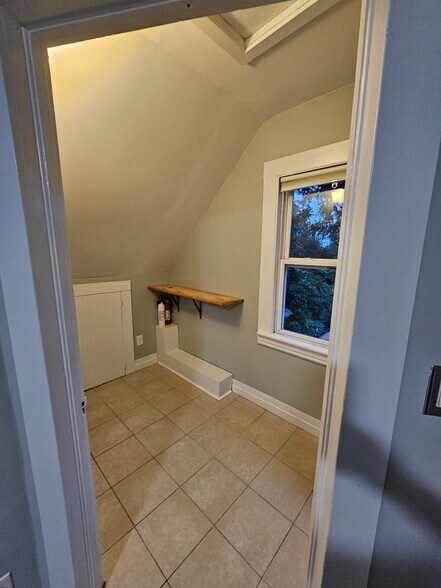 Pantry - 675 Courtland Ave