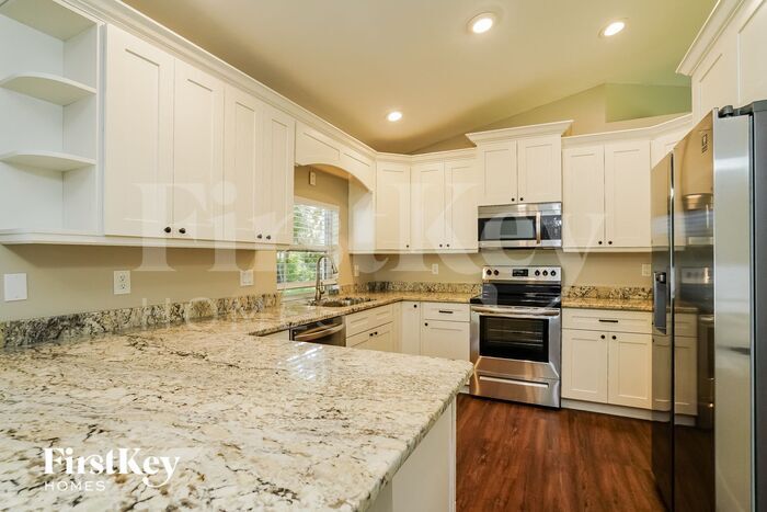 Building Photo - 1831 Coral Point Dr