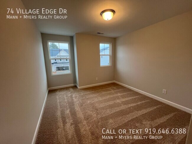 Building Photo - 74 Village Edge Dr