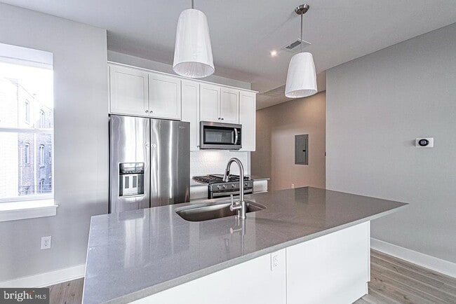 Building Photo - 5412 Chancellor St