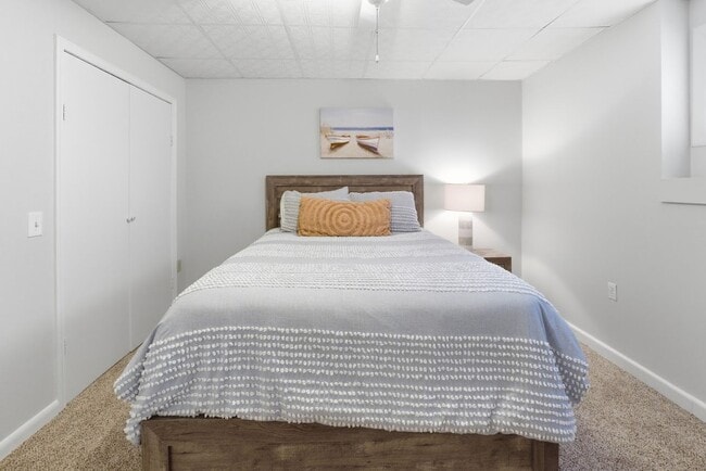 Building Photo - Furnished Home on KY Lake