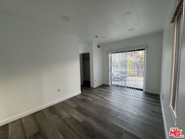 Building Photo - 1330 Arapahoe St