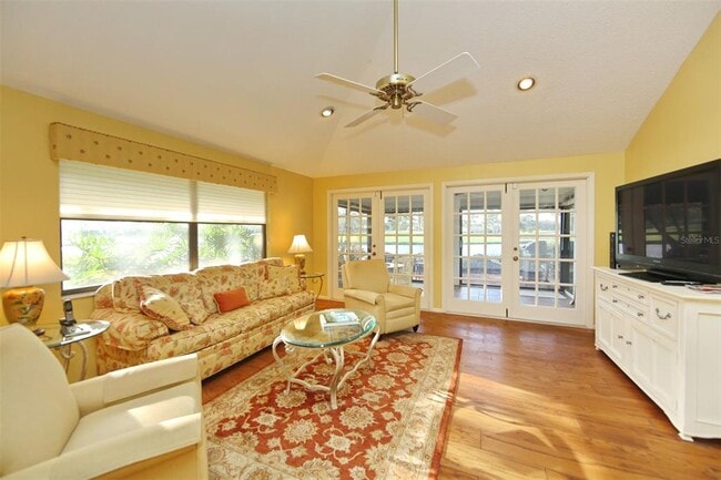 Building Photo - 5728 Doral Dr