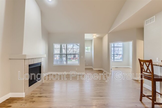 Building Photo - 805 Welch Ave