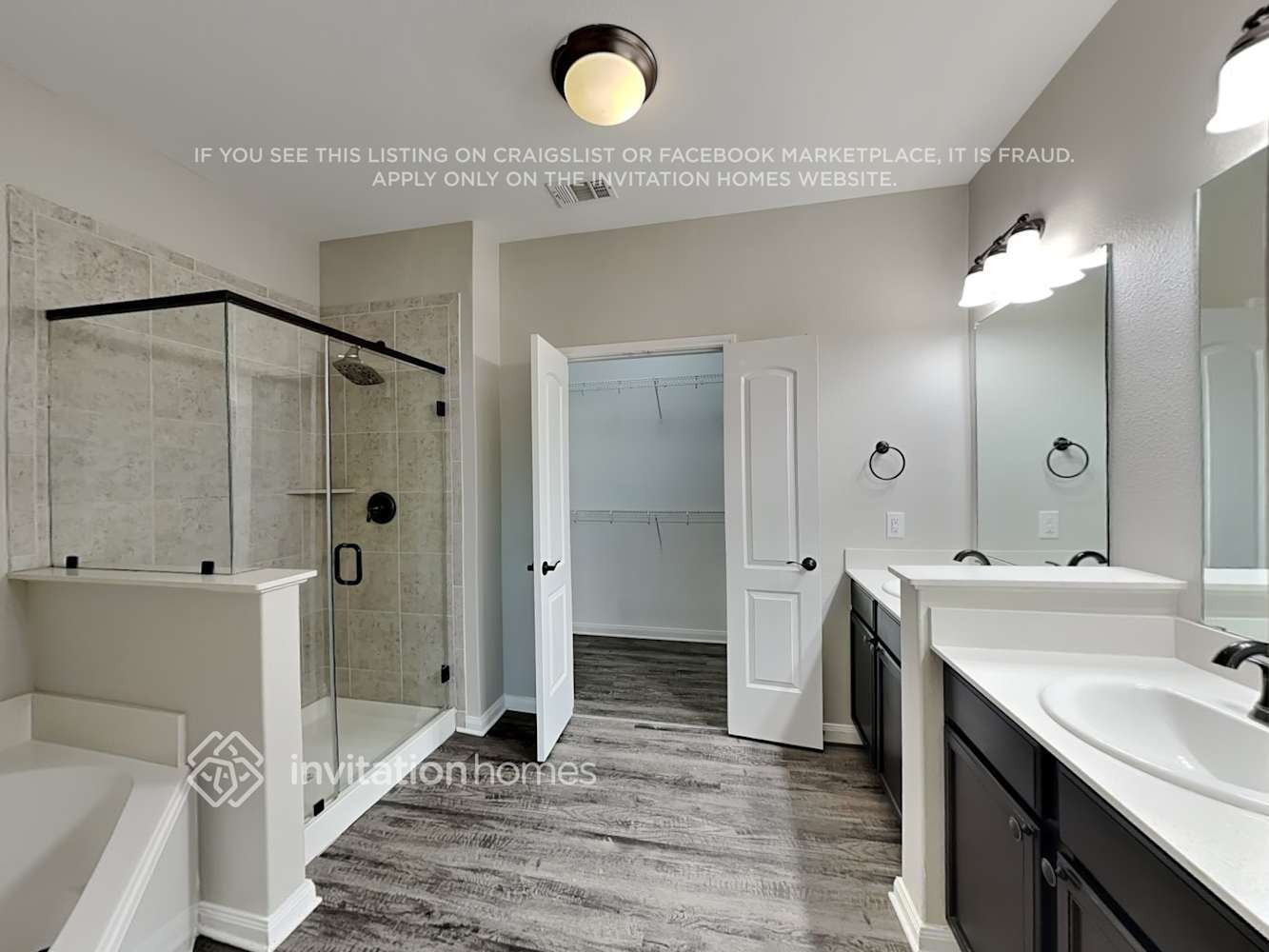 Building Photo - 529 Meadow Springs Dr