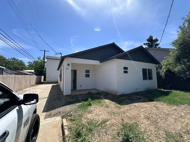 Building Photo - Brand new 3 bedroom house in quiet neighbo...