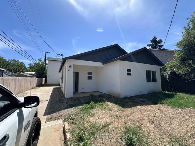 Building Photo - Brand new 3 bedroom house in quiet neighborhood (+FREE RENT!)