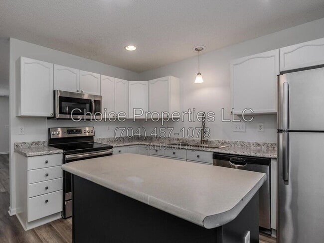 Building Photo - 12807 Spirit Bound Way