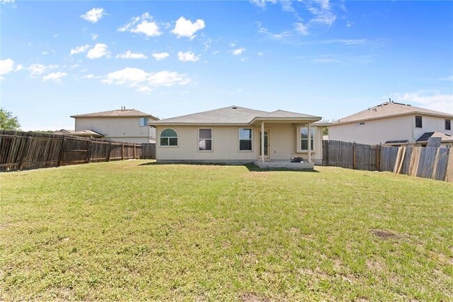 Building Photo - 406 Covent Dr