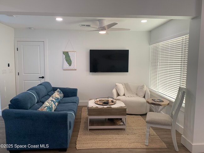 Building Photo - 710 Orange Blossom Dr