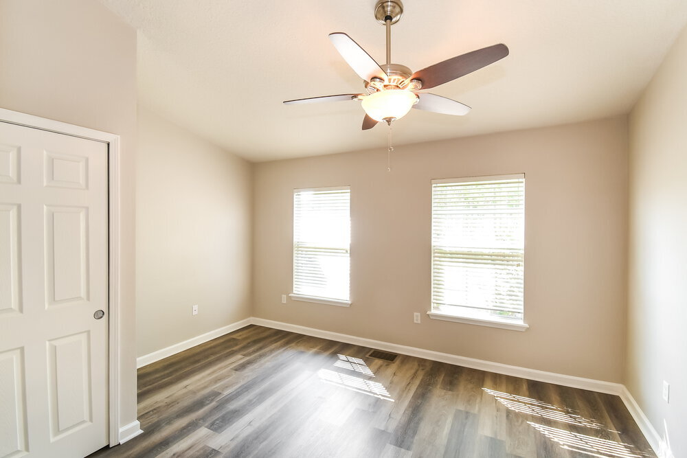 Building Photo - 8108 Summer Palm Ct