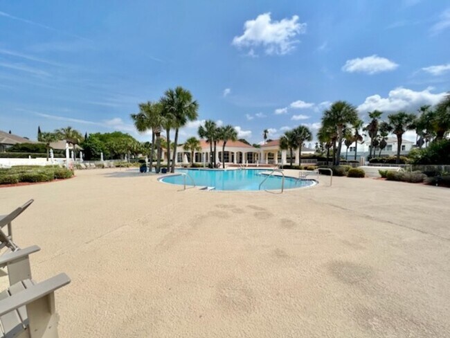 Building Photo - 4321 Sunset Beach Blvd