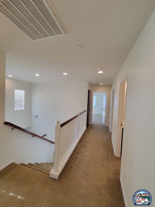 Building Photo - 642 Brewer Rd