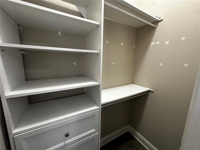 Building Photo - 9319 Richet Pl