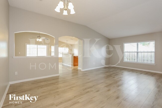 Building Photo - 2308 Aberford Ct