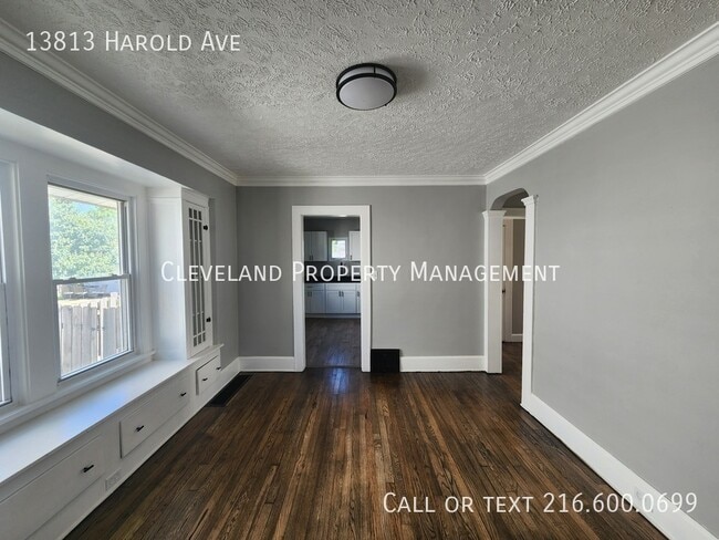 Building Photo - 13813 Harold Ave