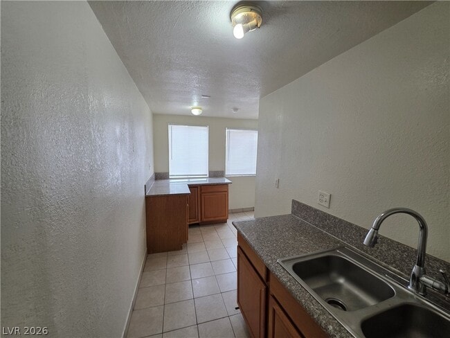 Building Photo - 1427 San Felipe Dr