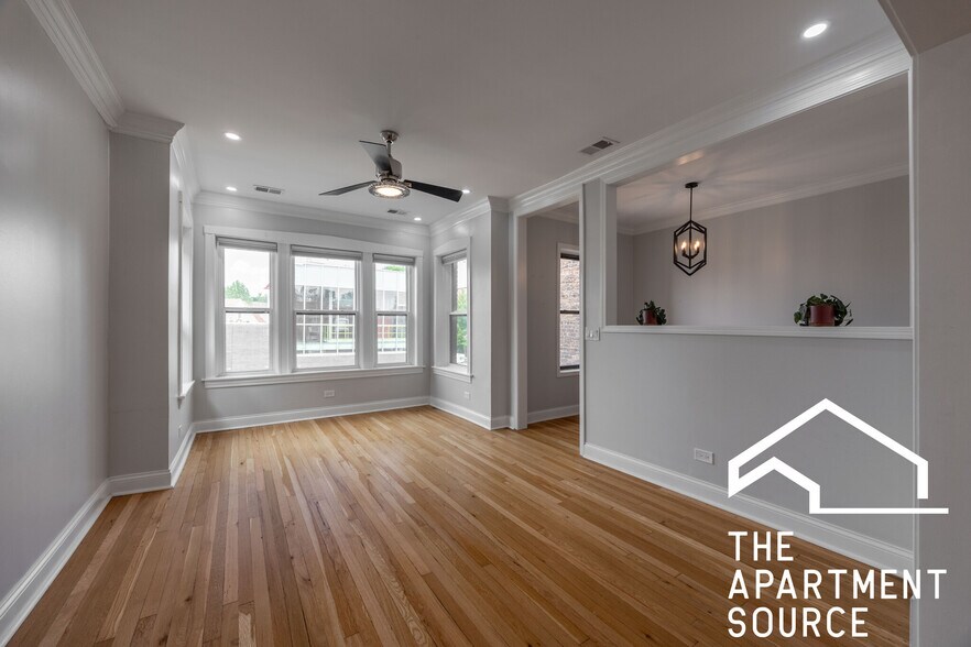 Building Photo - 3055 N Kimball Ave