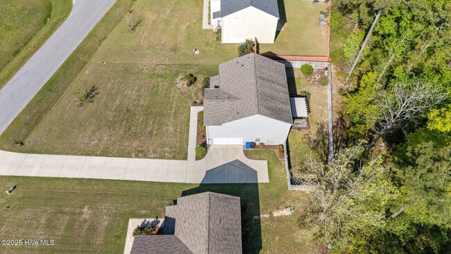Building Photo - 115 Tralee Pl