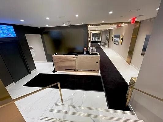 Building Photo - 150 W 51st St